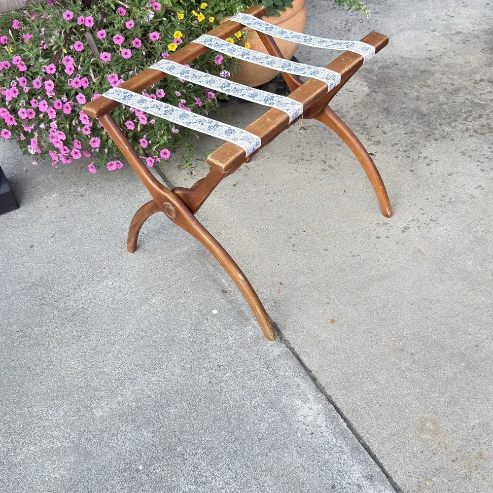 Vintage Scheibe Folding Luggage Rack Blue White Tapestry Quilt Stand Regency